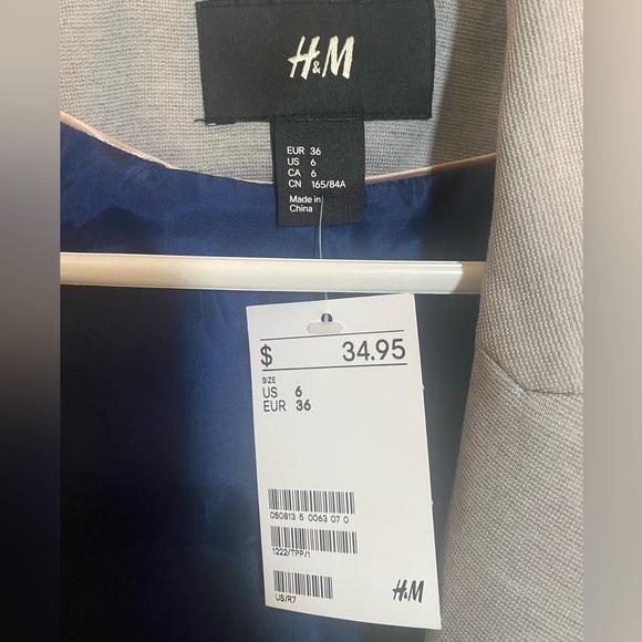 NWT H&M Fitted Blazer - Picture 3 of 3